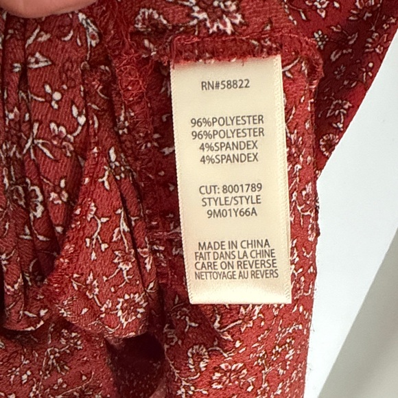 Max Studio Red V‑Neck Tiered Midi Dress - Picture 3 of 3